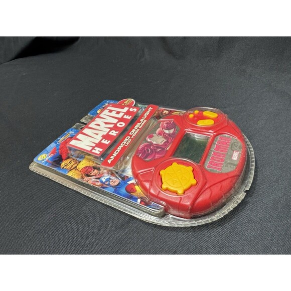 Marvel Heroes Iron Man Android Onslaught LCD Handheld Video Game 2006 NEW - Picture 7 of 8